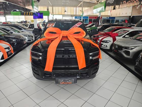 RAM 3500 6.7 I6 TURBO DIESEL LARAMIE NIGHT EDITION CD 4X4  AUTOMÁTICO